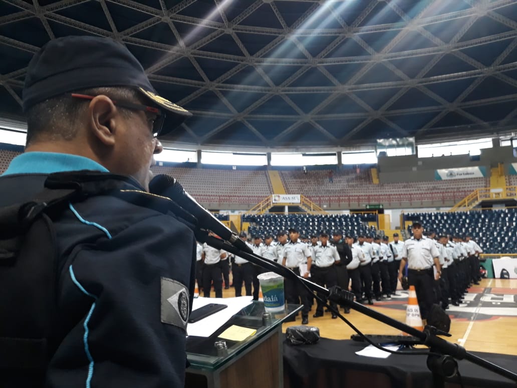 Policiais Militares da reserva se apresentam para reforçar a segurança