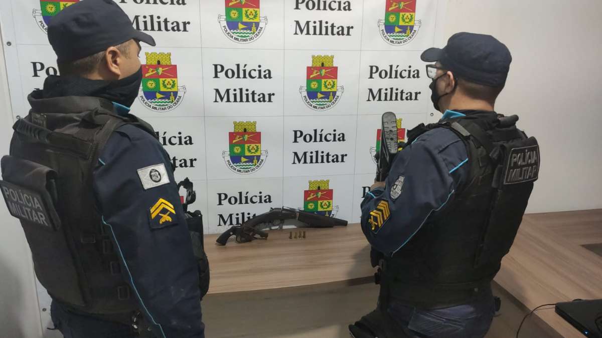 PMCE apreende três armas de fogo em Morada Nova Polícia Militar