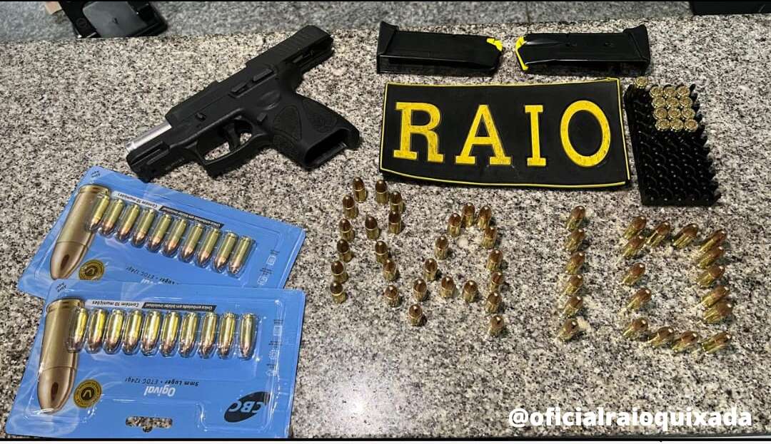 CPRAIO prende suspeito pistola e 81 munições 9mm em Quixadá