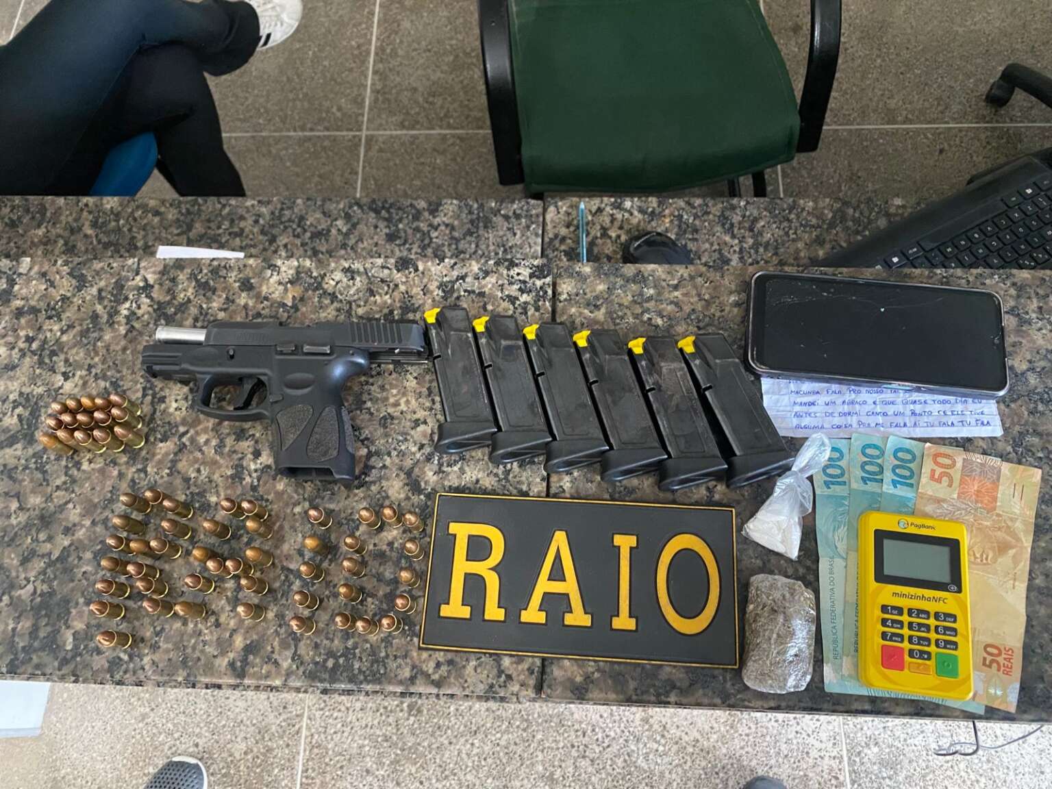 Homem Preso Drogas Pistola E Muni Es No Planalto Ayrton