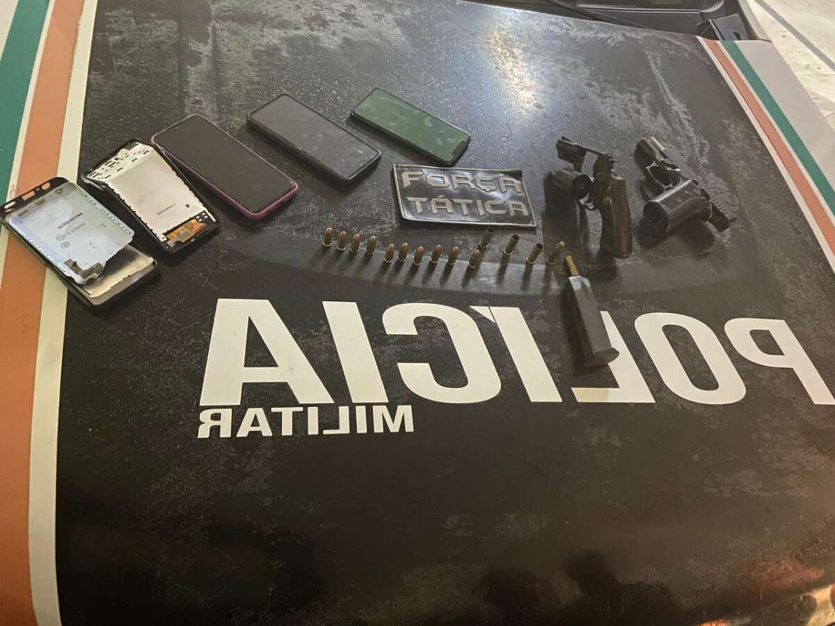 PMCE captura quatro suspeitos armas de fogo em Itapipoca Polícia